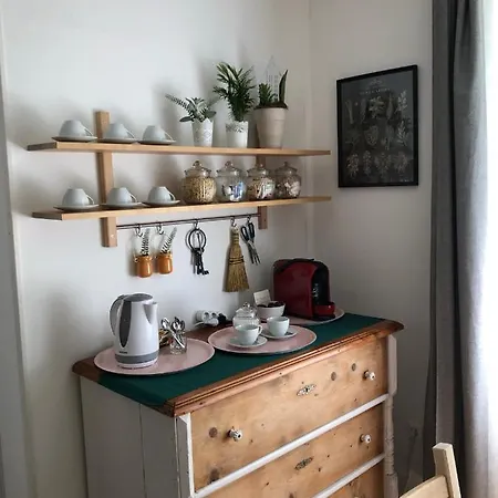 Cseri Porta Kishaz *