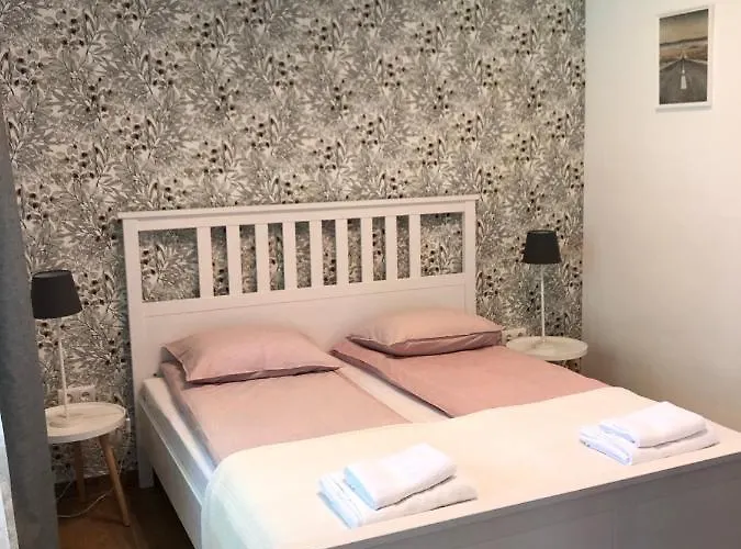 Vakantiehuis Cseri Porta Kishaz Szatta