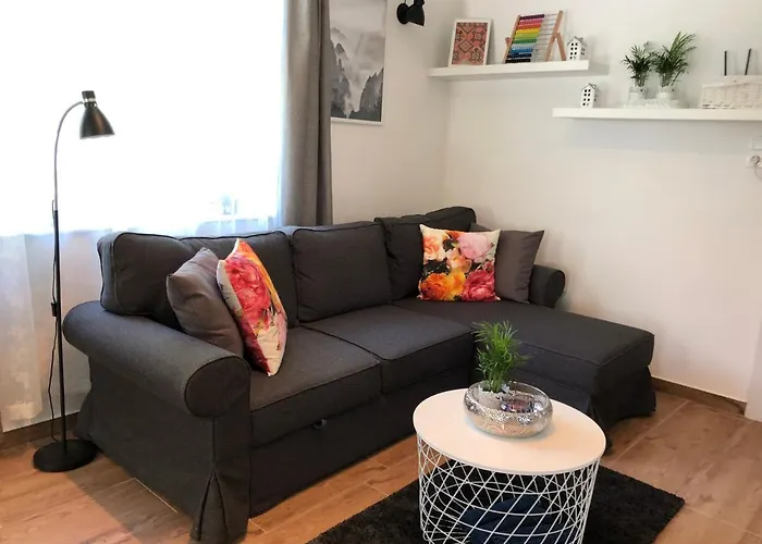 Cseri Porta Kisház Casa vacanze *